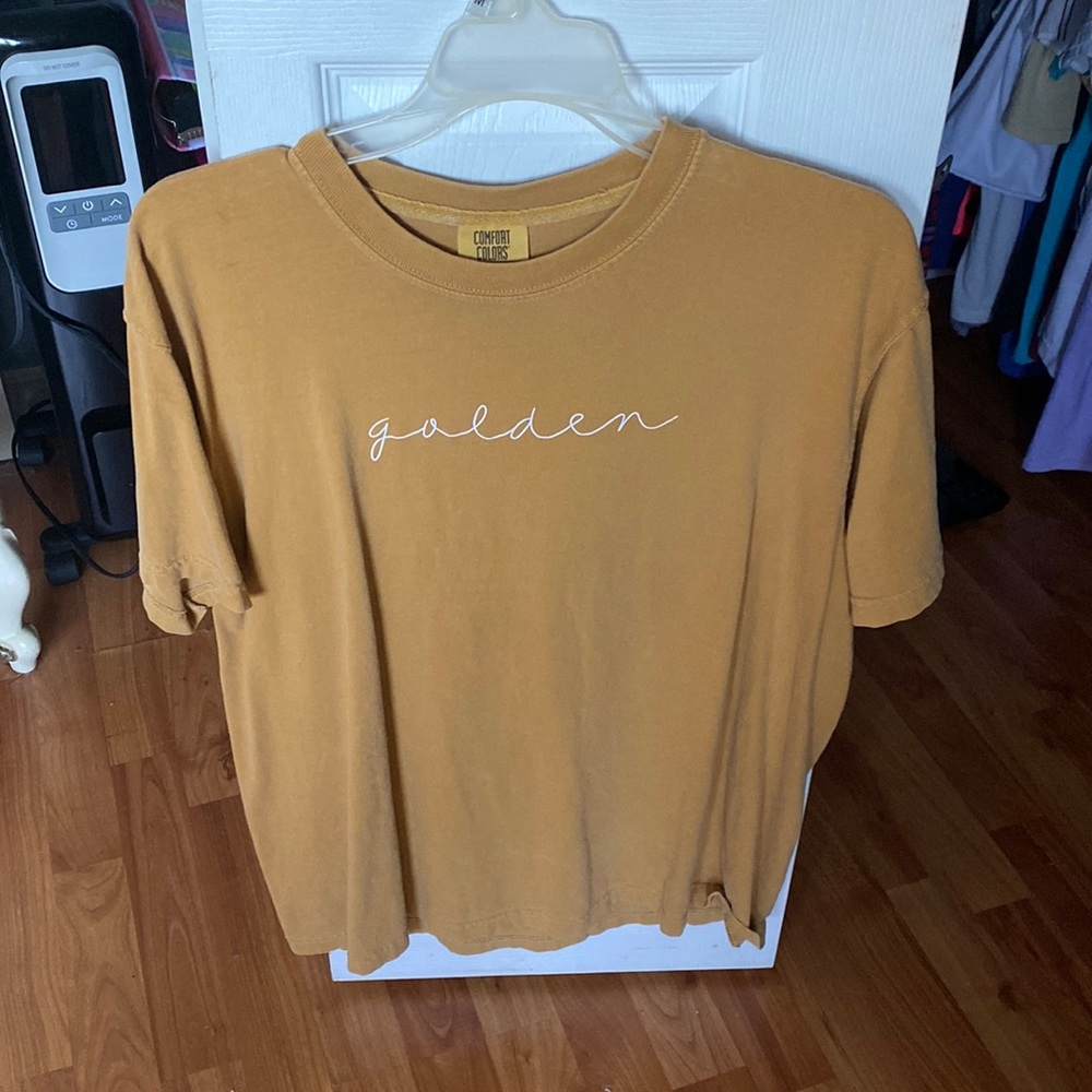 Comfort colors shirt